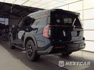 2025 Nissan Armada PRO-4X - zdjęcie 6 z 23 - miniatura