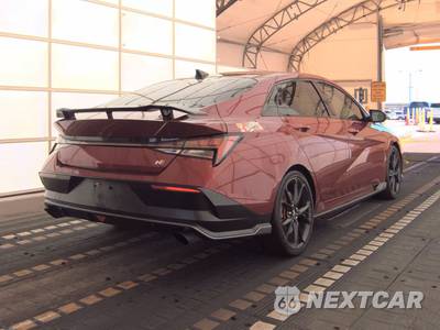 2025 Hyundai Elantra N - zdjęcie 4 z 19 - miniatura