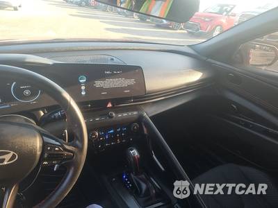 2024 Hyundai Elantra N Line - zdjęcie 11 z 19 - miniatura