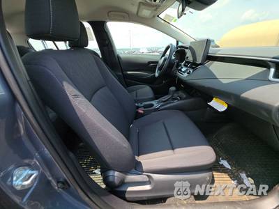 2026 Toyota Corolla LE Sedan - zdjęcie 8 z 26 - miniatura