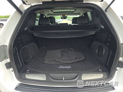 2020 Jeep Grand Cherokee Summit - zdjęcie 16 z 27 - miniatura