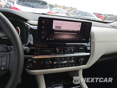 2026 Nissan Pathfinder SL - zdjęcie 17 z 32 - miniatura