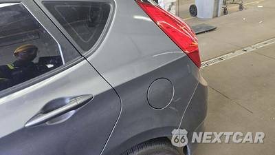 2017 Hyundai Accent SE Hatchback - zdjęcie 29 z 56 - miniatura