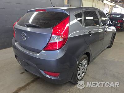 2017 Hyundai Accent SE Hatchback - zdjęcie 4 z 56 - miniatura
