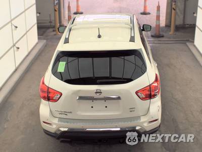 2017 Nissan Pathfinder SV - zdjęcie 5 z 54 - miniatura