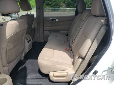 2017 Nissan Pathfinder SV - zdjęcie 13 z 54 - miniatura