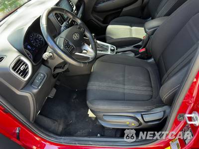 2022 Hyundai Venue SEL - zdjęcie 13 z 28 - miniatura
