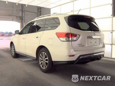 2016 Nissan Pathfinder SV - zdjęcie 6 z 22 - miniatura