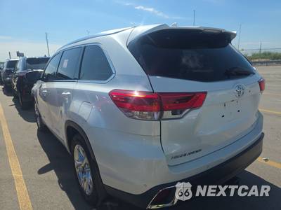 2018 Toyota Highlander Limited - zdjęcie 6 z 34 - miniatura