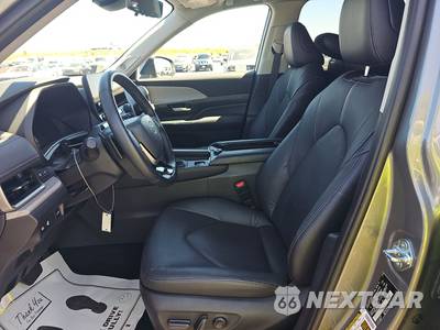 2025 Toyota Grand Highlander Platinum - zdjęcie 7 z 19 - miniatura