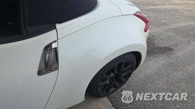 2019 Nissan 370Z Roadster Touring Convertible - zdjęcie 18 z 24 - miniatura