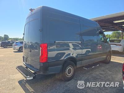 2019 Mercedes-Benz Sprinter 2500 Crew Van High Roof 144.0" WB - zdjęcie 4 z 39 - miniatura
