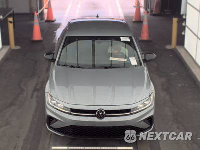 2025 Volkswagen Jetta Sport - zdjęcie 2 z 27 - miniatura