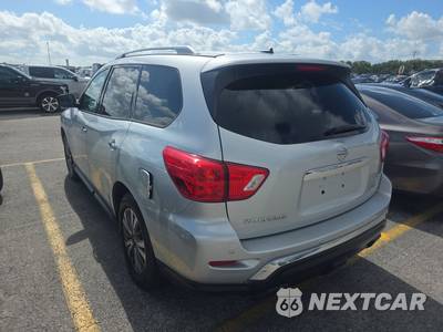 2018 Nissan Pathfinder SV - zdjęcie 6 z 23 - miniatura