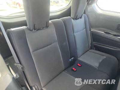 2018 Nissan Pathfinder SV - zdjęcie 14 z 23 - miniatura