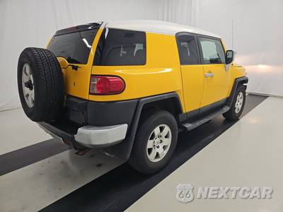 2010 Toyota FJ Cruiser w/Rear Doors - zdjęcie 4 z 26 - miniatura