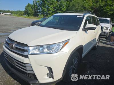 2018 Toyota Highlander XLE - zdjęcie 1 z 28 - miniatura