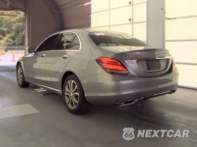 2016 Mercedes-Benz C 300 4MATIC - zdjęcie 6 z 34 - miniatura