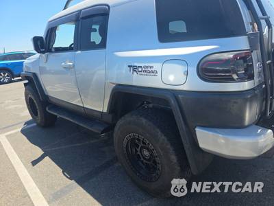 2007 Toyota FJ Cruiser w/Rear Doors - zdjęcie 6 z 45 - miniatura