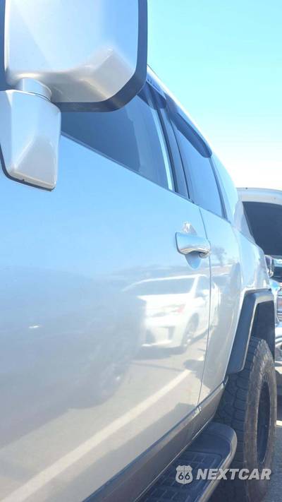 2007 Toyota FJ Cruiser w/Rear Doors - zdjęcie 44 z 45 - miniatura