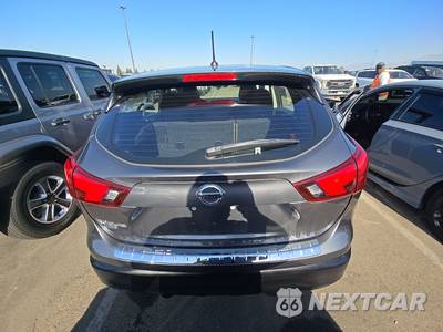 2018 Nissan Rogue Sport S - zdjęcie 5 z 36 - miniatura