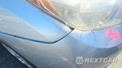 2013 Toyota Highlander SE - zdjęcie 26 z 38 - miniatura