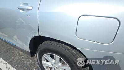 2013 Toyota Highlander SE - zdjęcie 36 z 38 - miniatura