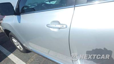 2013 Toyota Highlander SE - zdjęcie 31 z 38 - miniatura