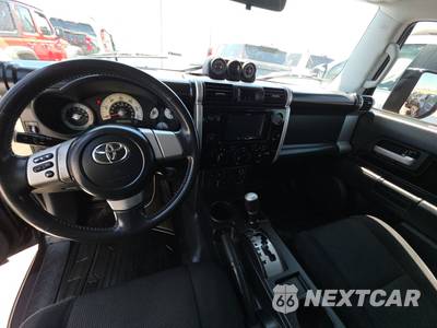 2007 Toyota FJ Cruiser w/Rear Doors - zdjęcie 11 z 36 - miniatura