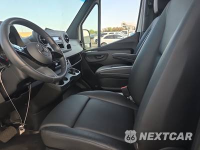 2025 Mercedes-Benz Sprinter 2500 Cargo Van Standard Roof 144.0" WB - zdjęcie 7 z 24 - miniatura