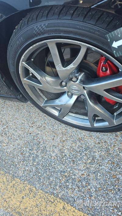 2014 Nissan 370Z Touring Coupe - zdjęcie 35 z 40 - miniatura
