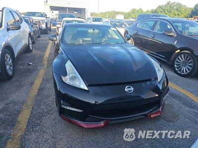2014 Nissan 370Z Touring Coupe - zdjęcie 2 z 40 - miniatura