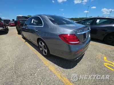 2018 Mercedes-Benz E 300 Sedan - zdjęcie 6 z 25 - miniatura