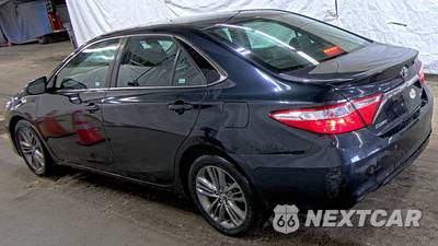 2017 Toyota Camry SE - zdjęcie 6 z 33 - miniatura