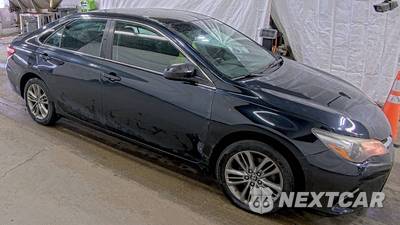 2017 Toyota Camry SE - zdjęcie 3 z 33 - miniatura