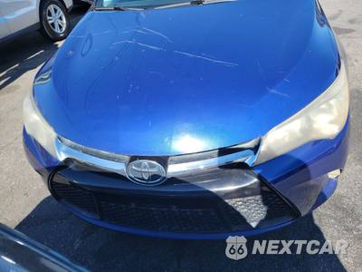 2016 Toyota Camry SE - zdjęcie 15 z 41 - miniatura