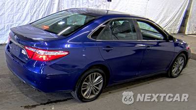 2016 Toyota Camry SE - zdjęcie 4 z 41 - miniatura