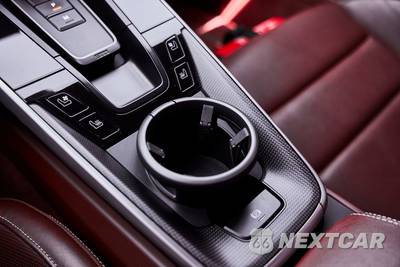 2021 Porsche 911 Turbo S - zdjęcie 63 z 79 - miniatura
