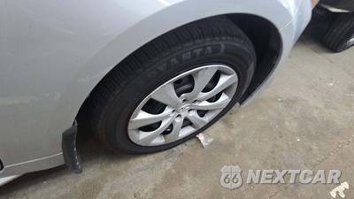2022 Toyota Corolla LE Sedan - zdjęcie 22 z 32 - miniatura
