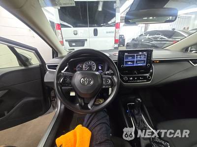 2022 Toyota Corolla LE Sedan - zdjęcie 11 z 32 - miniatura