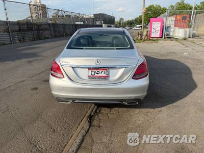 2017 Mercedes-Benz C 300 4MATIC Sedan - zdjęcie 12 z 26 - miniatura