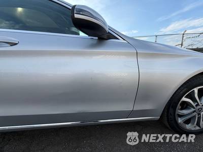 2017 Mercedes-Benz C 300 4MATIC Sedan - zdjęcie 16 z 26 - miniatura