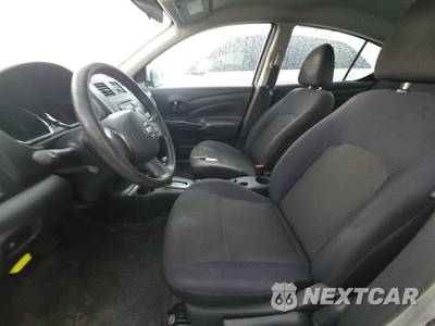 2012 Nissan Versa 1.6 SV Sedan - zdjęcie 7 z 17 - miniatura