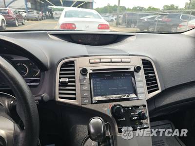2015 Toyota Venza LE - zdjęcie 16 z 23 - miniatura