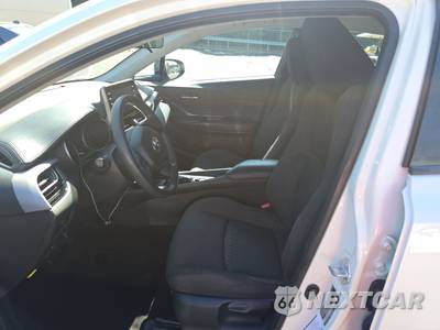 2020 Toyota C-HR LE - zdjęcie 7 z 25 - miniatura