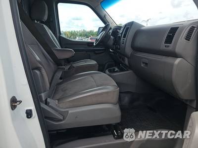 2018 Nissan NV2500 HD Cargo S Standard Roof 146.1" WB - zdjęcie 8 z 30 - miniatura
