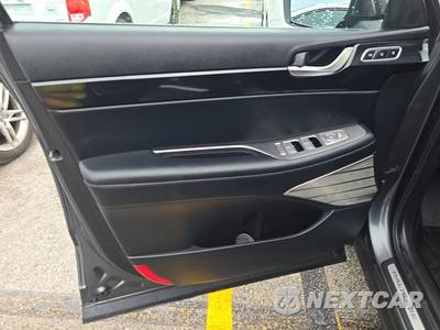 2021 Hyundai Palisade Limited - zdjęcie 15 z 37 - miniatura