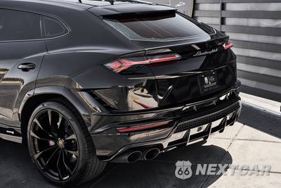 2023 Lamborghini Urus S - zdjęcie 9 z 50 - miniatura