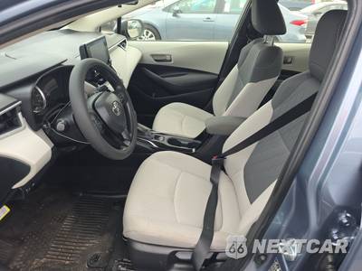 2022 Toyota Corolla LE Sedan - zdjęcie 7 z 31 - miniatura