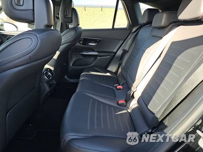 2024 Mercedes-Benz GLC 300 - zdjęcie 13 z 24 - miniatura